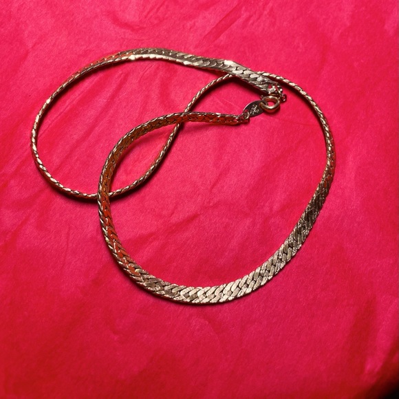 Vintage Trifari TM gold toned choker - Picture 3 of 3